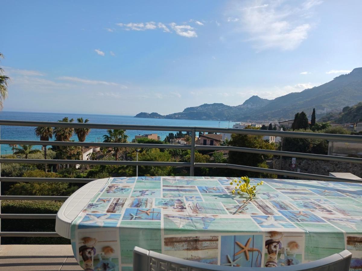 Lube Beach Home Letojanni Exterior foto